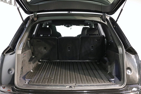 Audi SQ7 24 of 27