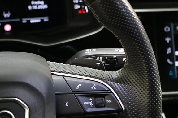 Audi SQ7 10 of 27