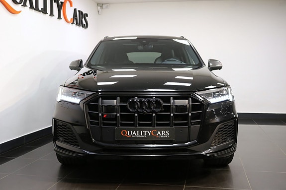 Audi SQ7 5 of 27