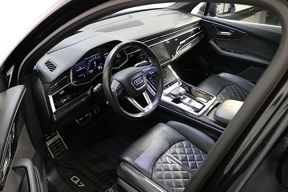 Audi SQ7 7 of 27