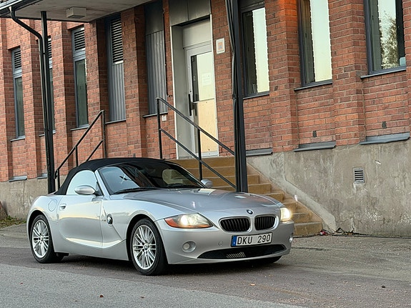 BMW Z4 6 of 24
