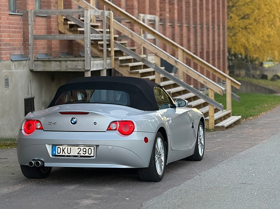 BMW Z4 9 of 24