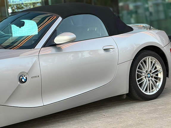 BMW Z4 13 of 24