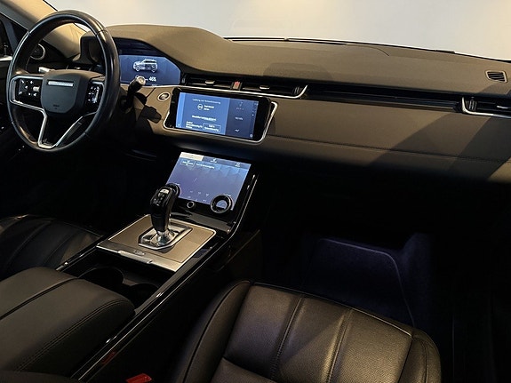 Land Rover Range Rover Evoque 9 of 18
