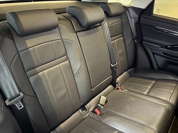 Land Rover Range Rover Evoque 18 of 18