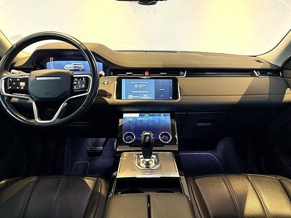 Land Rover Range Rover Evoque 8 of 18