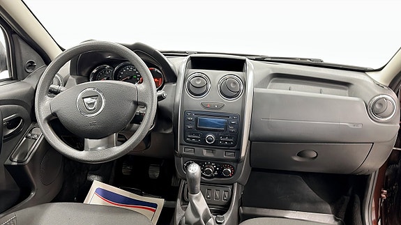 Dacia Duster 4 of 9