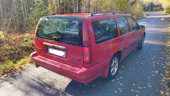Volvo 850 4 of 10