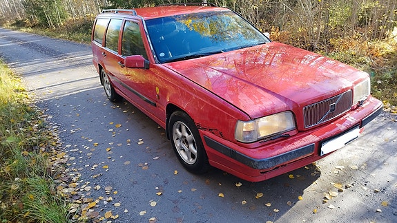 Volvo 850 2 of 10