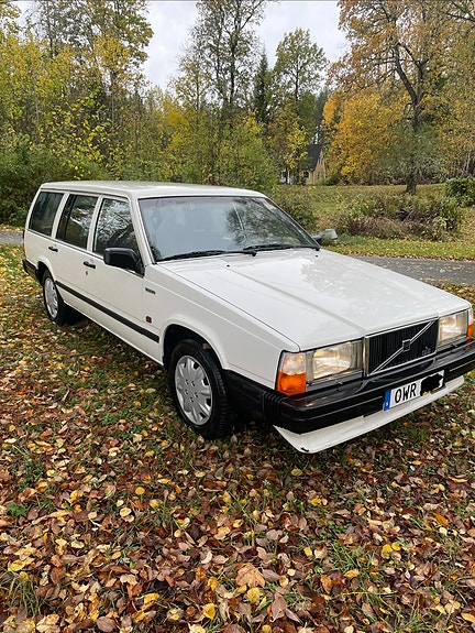 Volvo 745 2 of 12