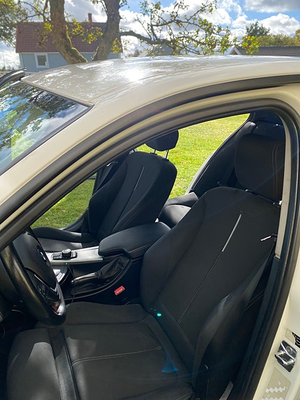BMW 320d 5 of 8
