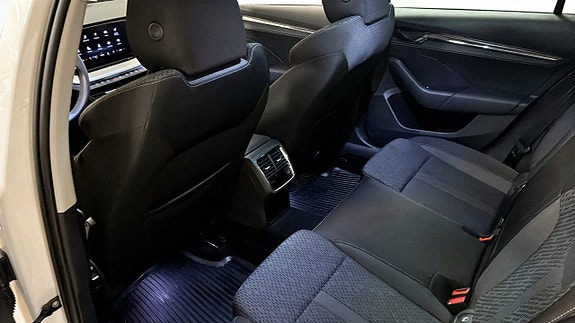 Skoda Octavia 11 of 13
