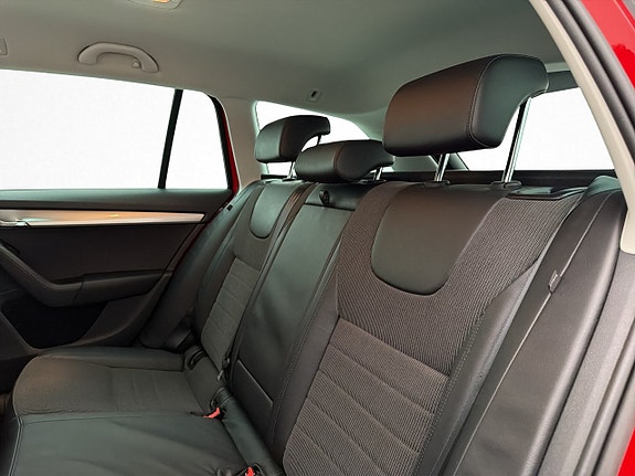 Skoda Octavia 25 of 30