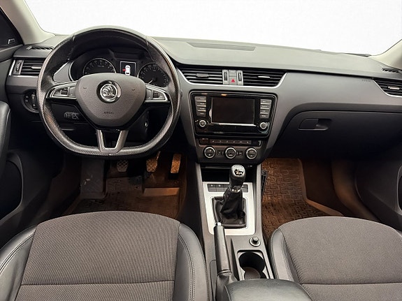 Skoda Octavia 14 of 30