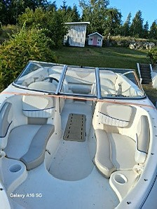 Glastron 175 MX 2 of 6