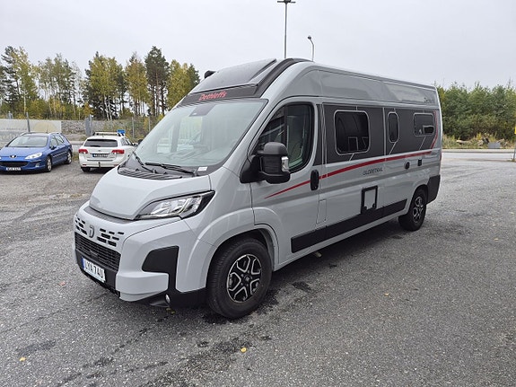 Dethleffs GlobeTrail 600 ER Master Class automatlåda, Skylight, adaptiv farthållare 3 of 26