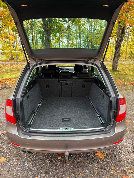 Skoda Superb 10 of 10
