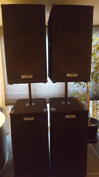 Product image 1 of 4