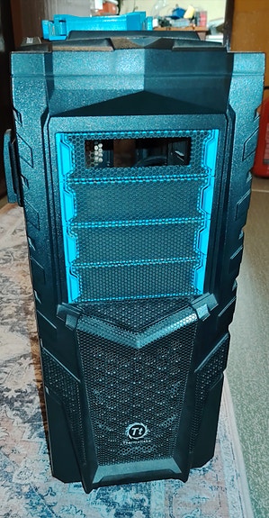 Product image 1 of 3