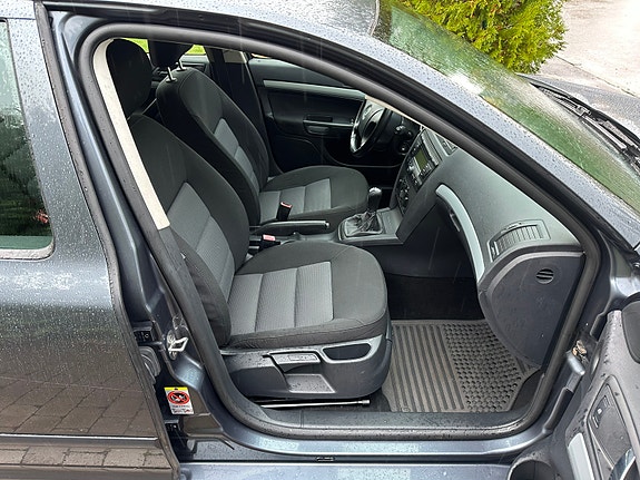 Skoda Octavia 7 of 21