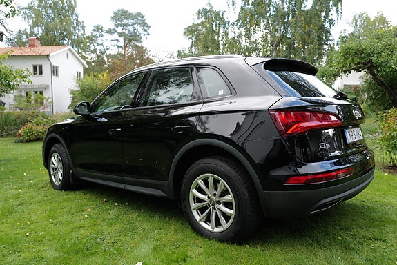Audi Q5 4 of 9