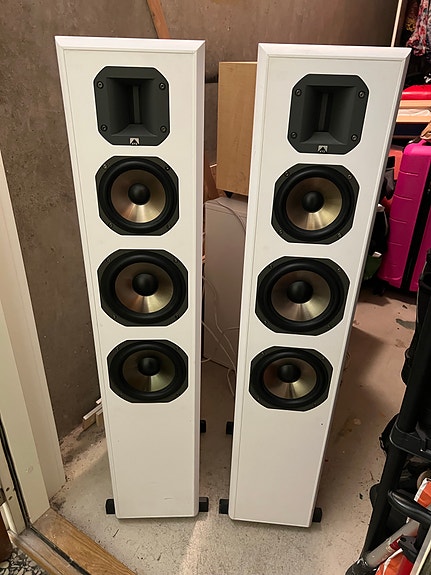 Product image 1 of 9