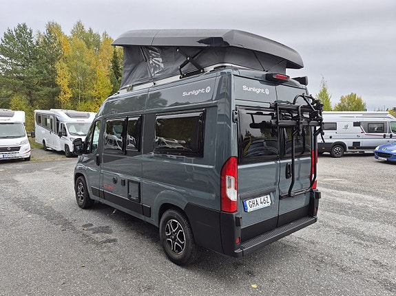 Sunlight Cliff 540 RT Adventure pop-up,  4 sovplatser, automat, dieselv, bra lastvikt 5 of 26
