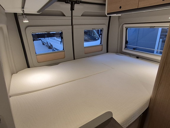 Sunlight Cliff 540 RT Adventure pop-up,  4 sovplatser, automat, dieselv, bra lastvikt 15 of 26