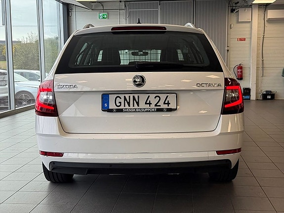Skoda Octavia 4 of 21