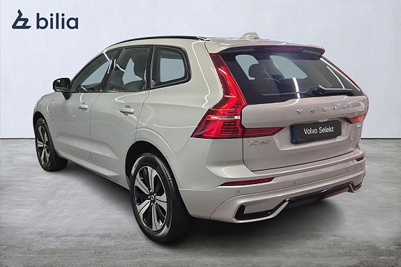 Volvo XC60 10 of 23