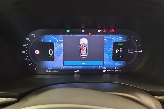 Volvo XC60 16 of 23