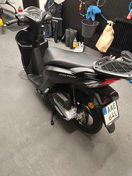 Honda NSC110 4 of 7
