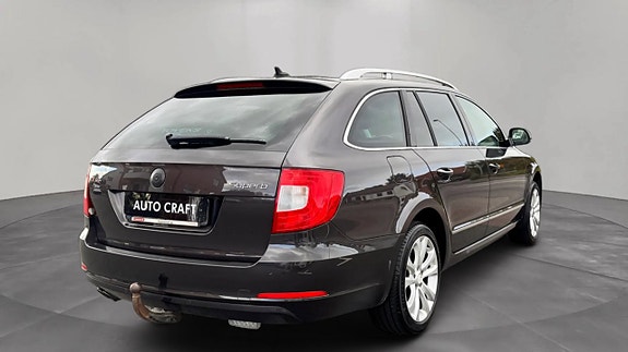 Skoda Superb 5 of 17