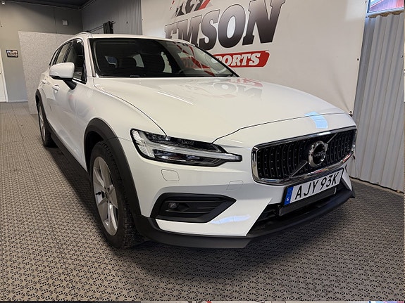 Volvo V60 Cross Country