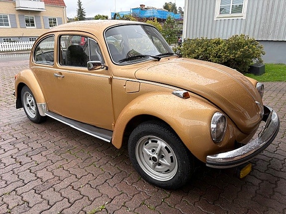 Volkswagen 1303 6 of 12