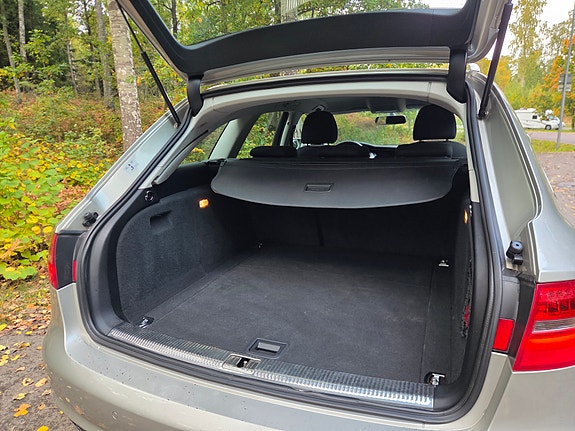 Audi A4 10 of 10