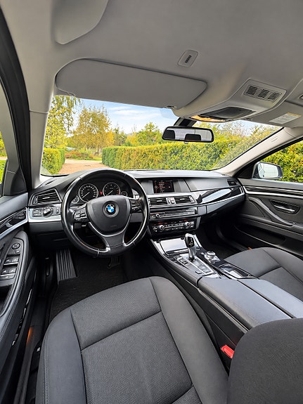 BMW 520d 3 of 7