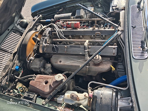 Jaguar XJ6 6 of 6