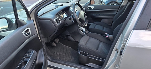 Peugeot 307 12 of 20