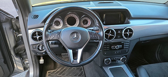 Mercedes-Benz GLK220 16 of 16