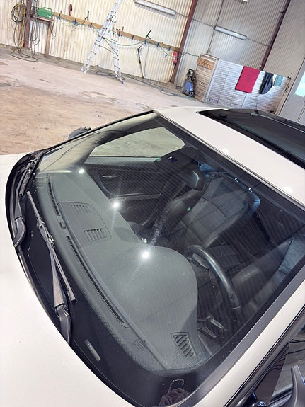 BMW 320d 14 of 15