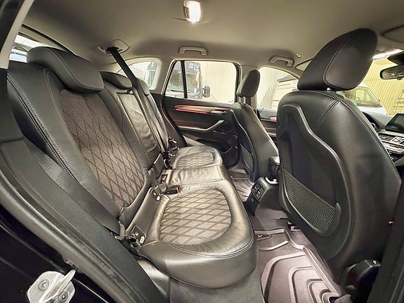 BMW X1 12 of 24