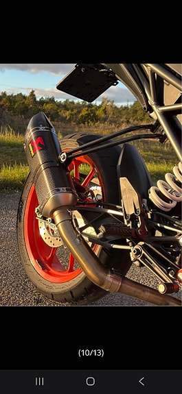 KTM 125 Duke 10 of 10