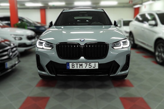 BMW X3 3 of 30