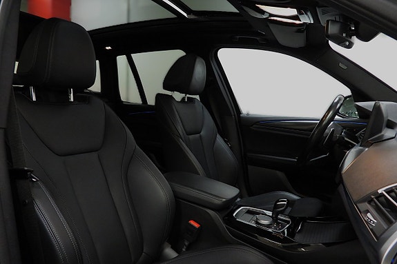 BMW X3 24 of 30