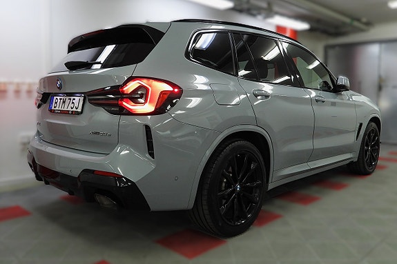 BMW X3 8 of 30