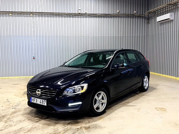 Volvo V60 4 of 21