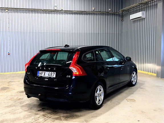 Volvo V60 12 of 21