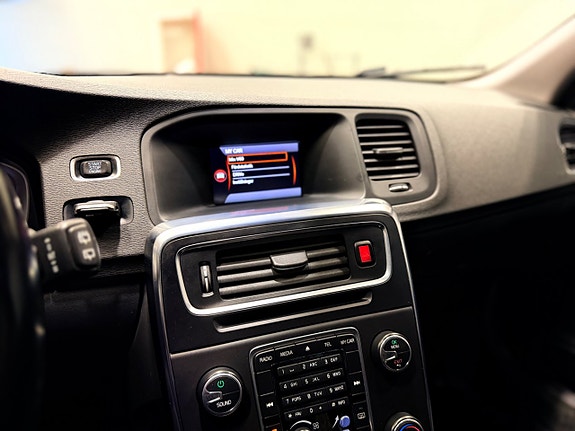Volvo V60 21 of 21
