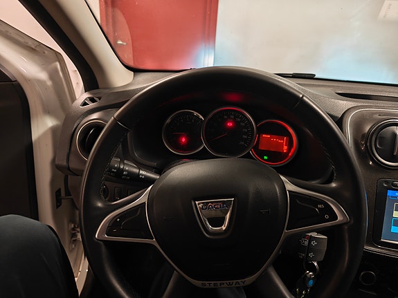 Dacia Sandero Stepway 7 of 12